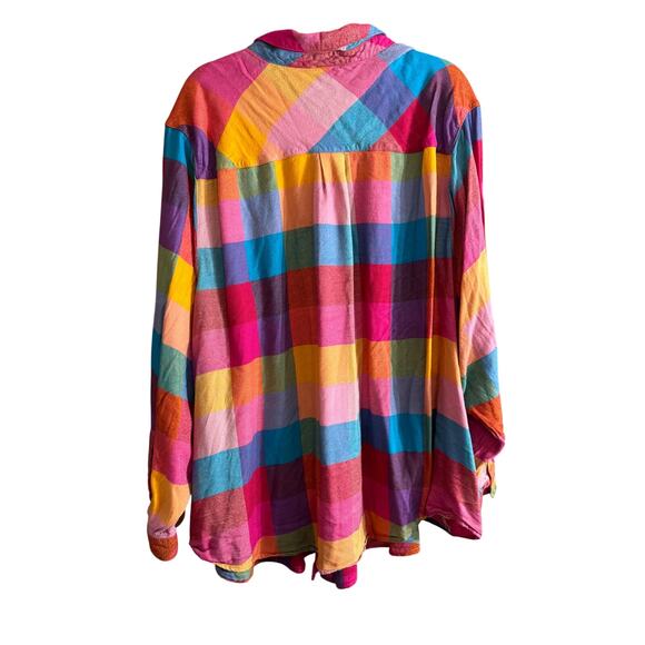 Torrid Women's Plus Size Rainbow Plaid Flannel Top Size 6 6X - Picture 4 of 7